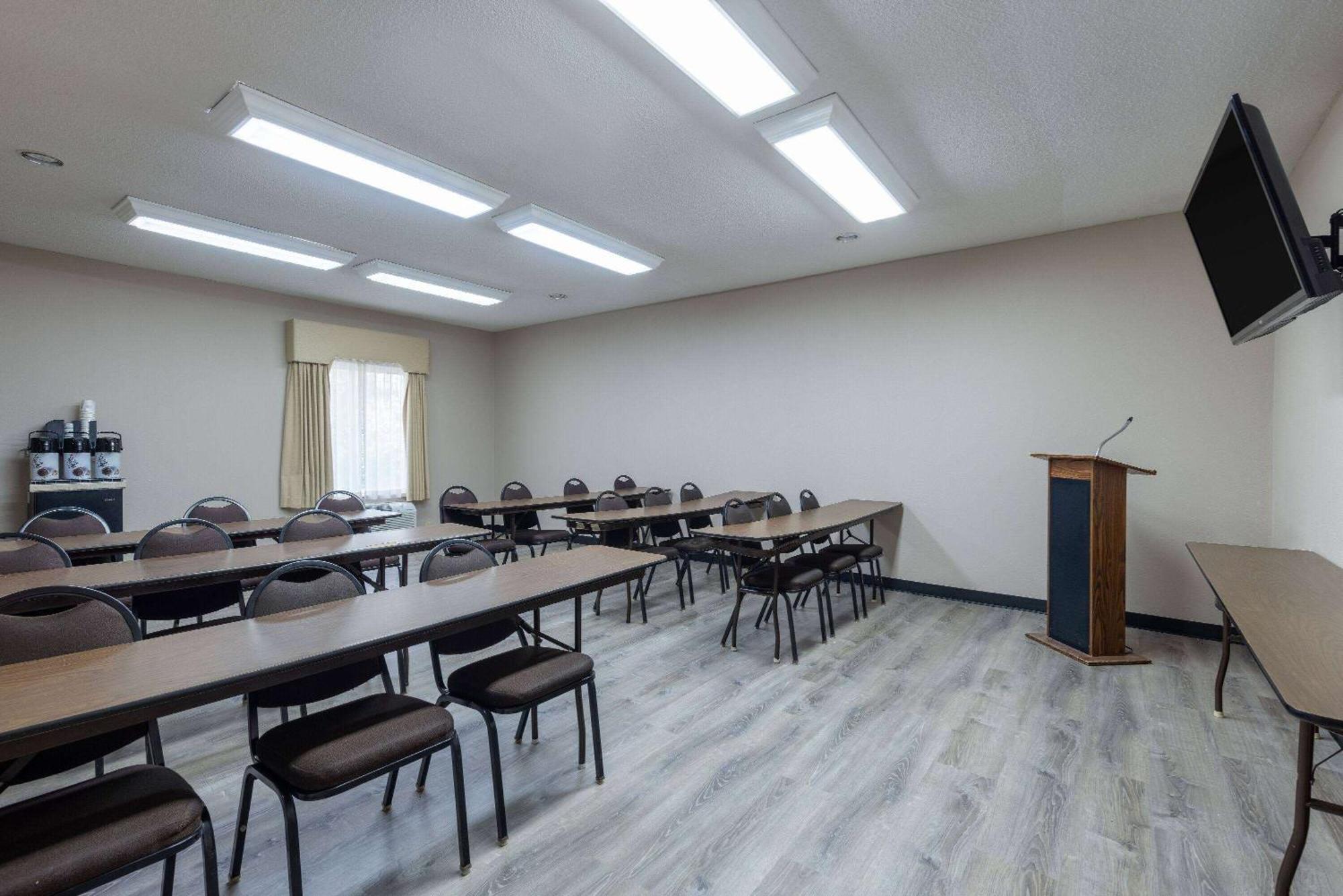 克斯维尔大学区柏茂酒店 Kirksville 外观 照片